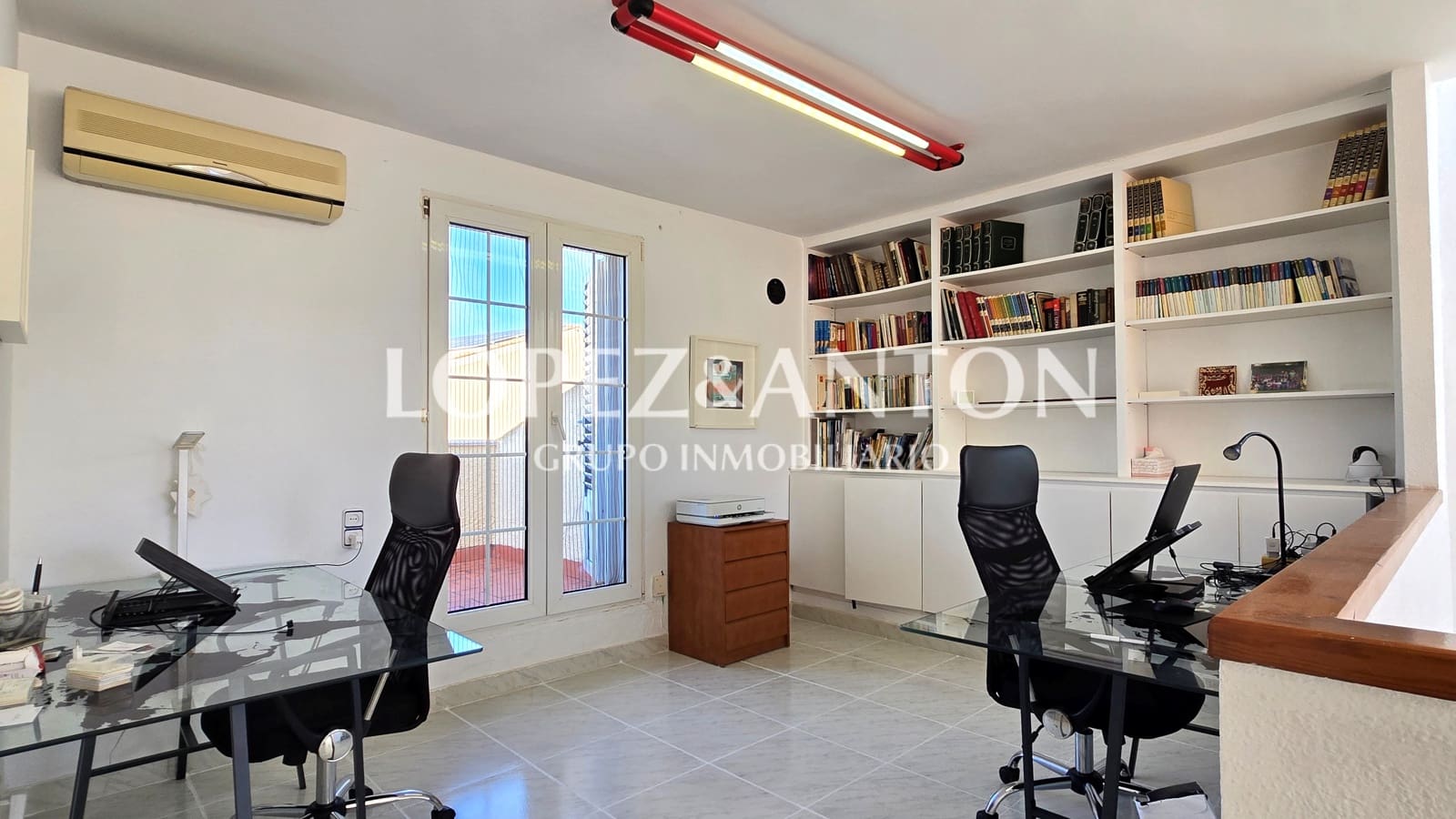 5 bedroom Villa for sale in L'Eliana with pool garage - € 765,000 (Ref: 10172875)
