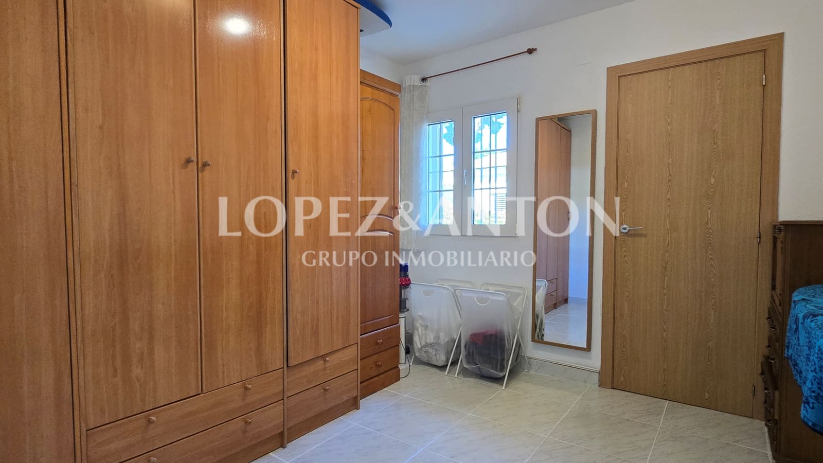 5 bedroom Villa for sale in L'Eliana with pool garage - € 765,000 (Ref: 10172875)