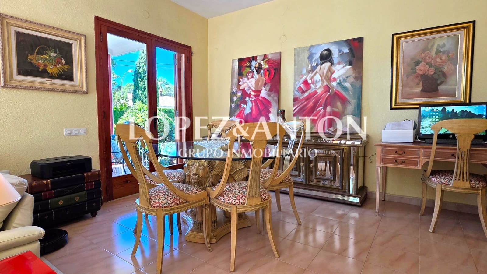 3 soveværelse Villa til salg i L'Eliana med swimmingpool garage - € 890.000 (Ref: 10175508)