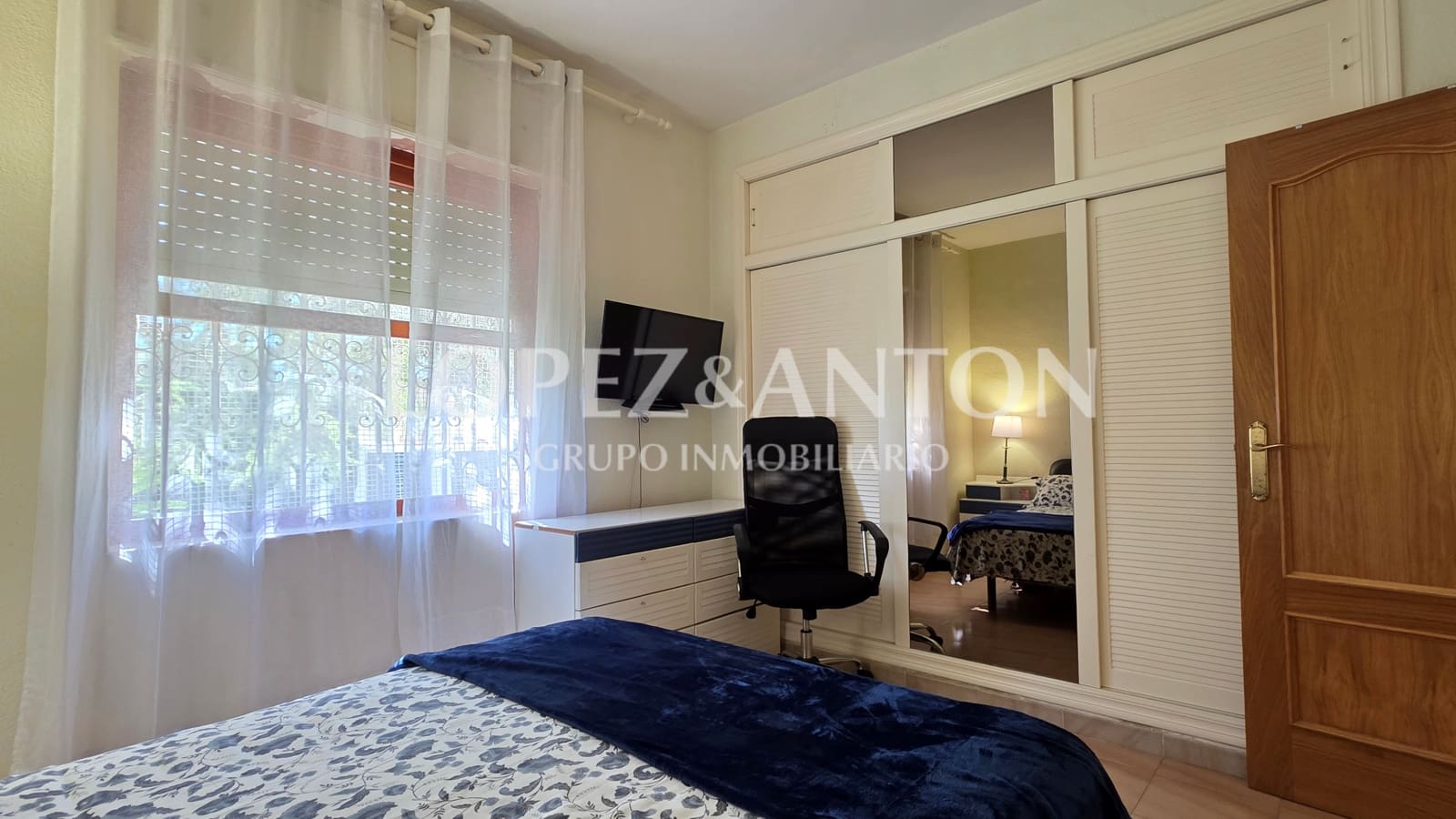 3 soveværelse Villa til salg i L'Eliana med swimmingpool garage - € 890.000 (Ref: 10175508)