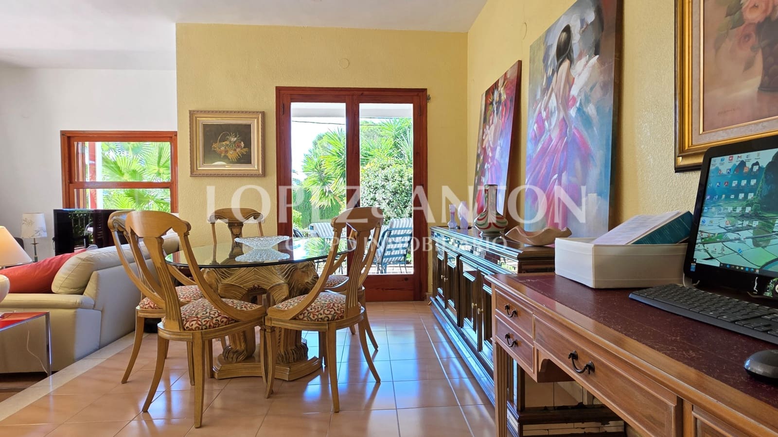 3 soveværelse Villa til salg i L'Eliana med swimmingpool garage - € 890.000 (Ref: 10175508)