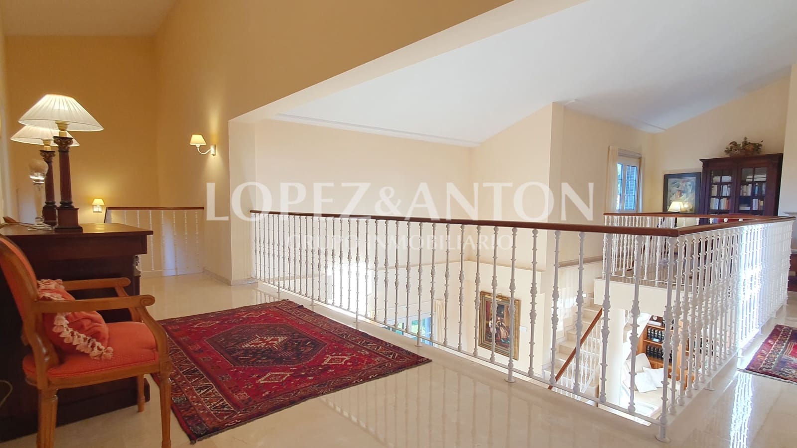 5 bedroom Villa for sale in L'Eliana with pool garage - € 995,000 (Ref: 8054594)