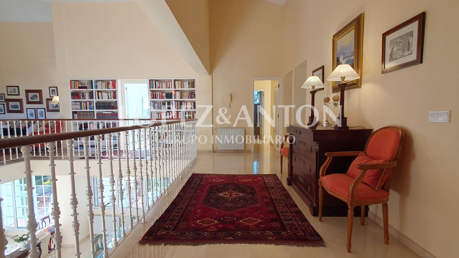 5 bedroom Villa for sale in L'Eliana with pool garage - € 995,000 (Ref: 8054594)