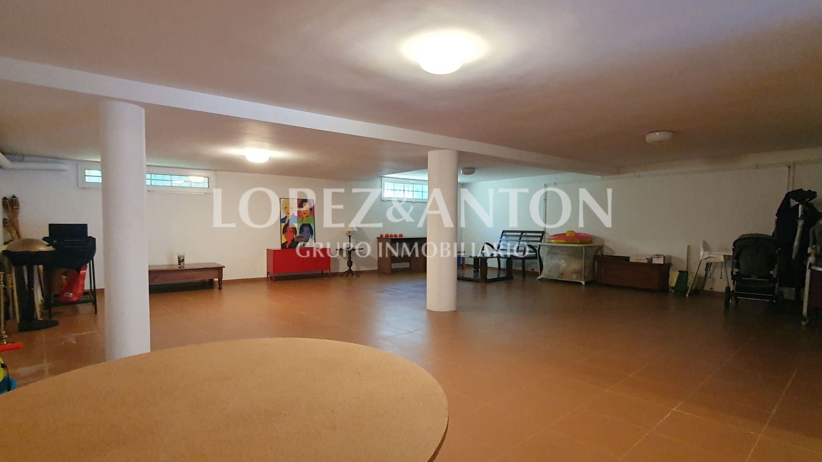 5 bedroom Villa for sale in L'Eliana with pool garage - € 995,000 (Ref: 8054594)