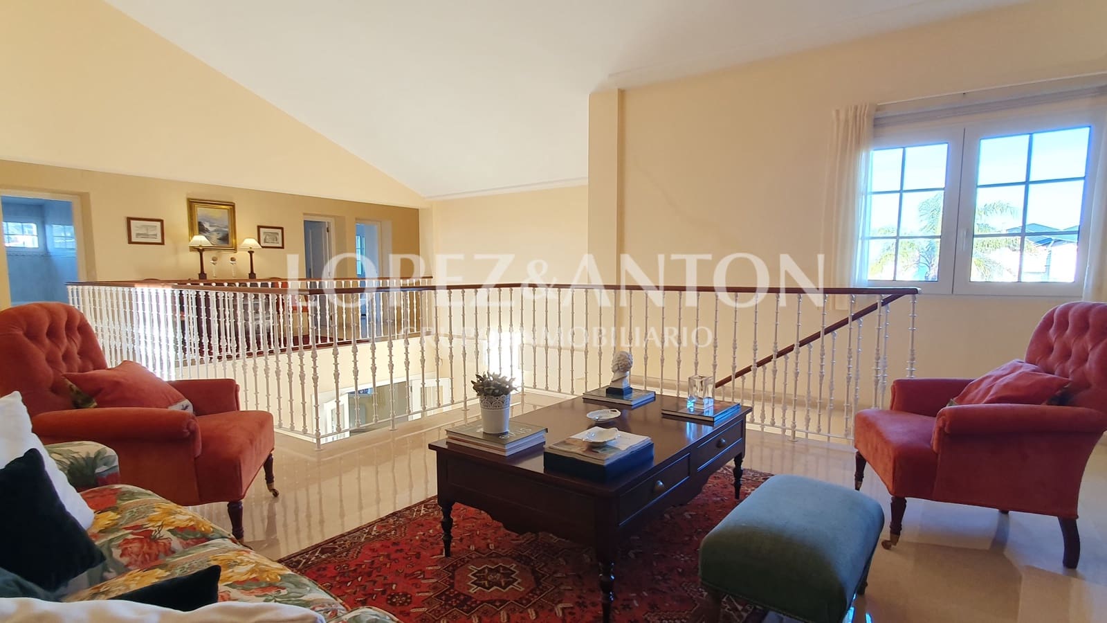 5 bedroom Villa for sale in L'Eliana with pool garage - € 995,000 (Ref: 8054594)