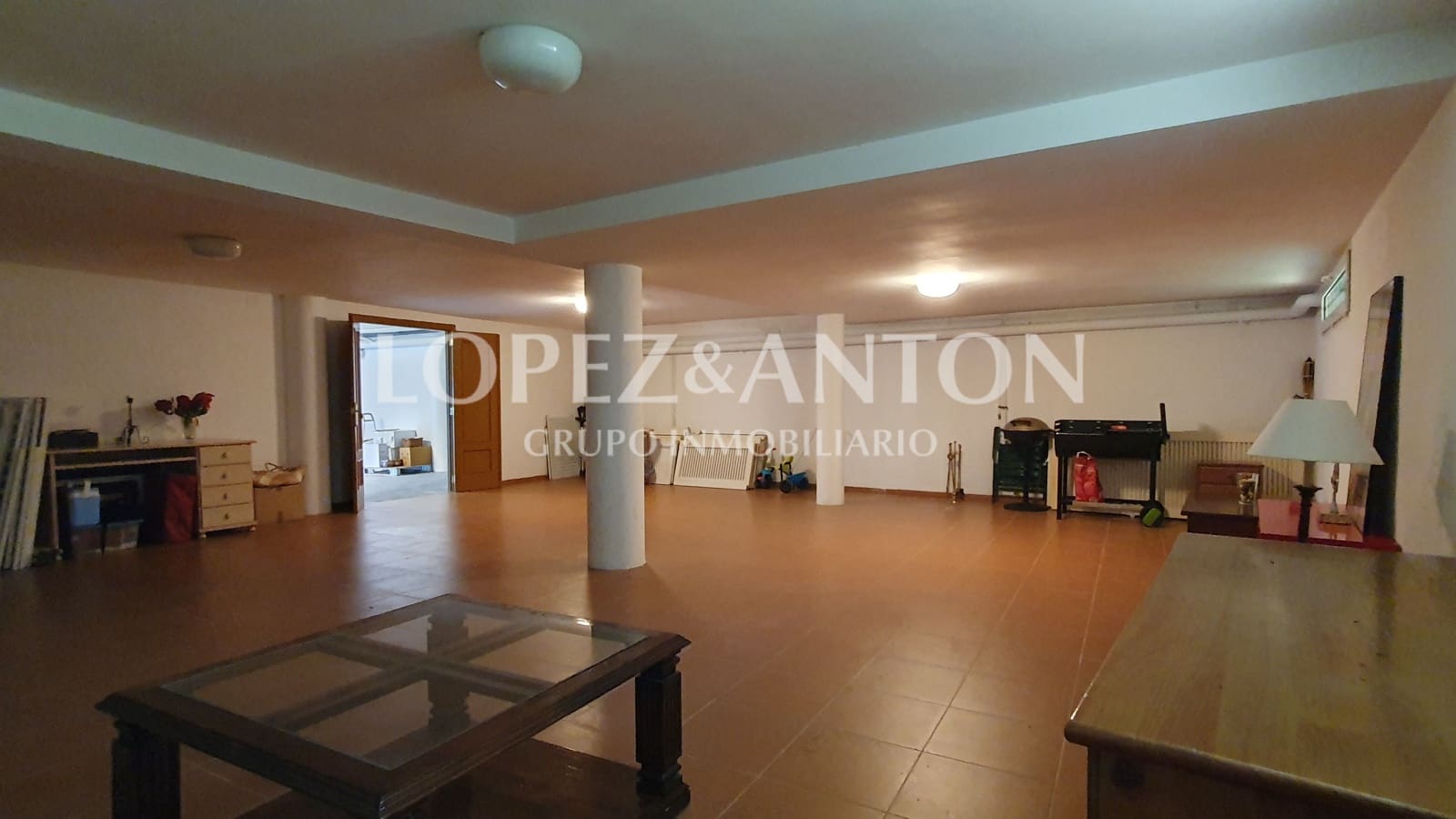 5 bedroom Villa for sale in L'Eliana with pool garage - € 995,000 (Ref: 8054594)