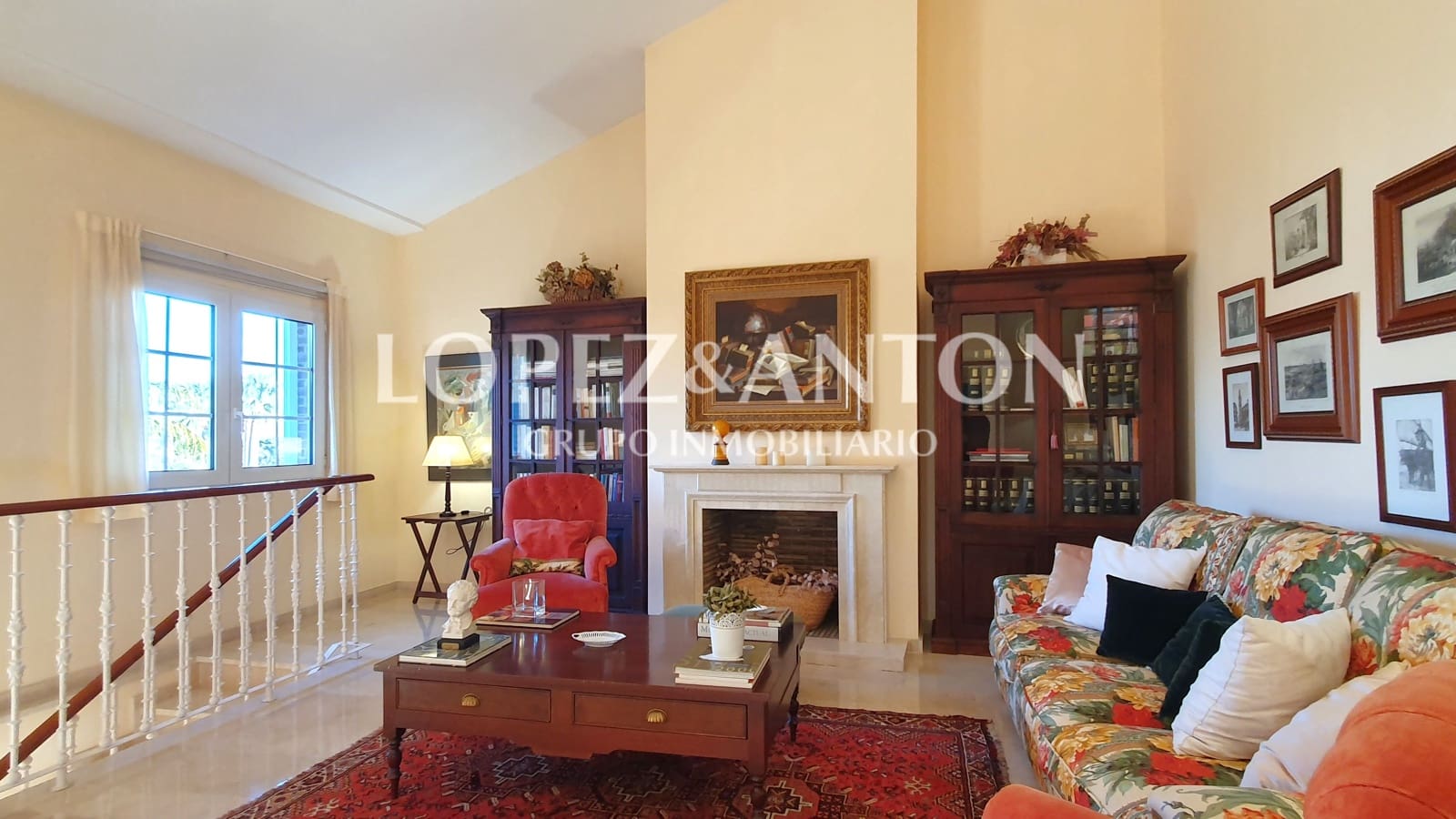 5 bedroom Villa for sale in L'Eliana with pool garage - € 995,000 (Ref: 8054594)