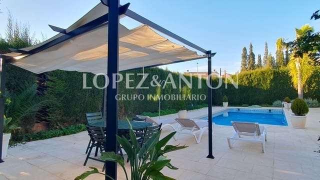 5 soveværelse Villa til salg i L'Eliana med swimmingpool garage - € 995.000 (Ref: 8054594)