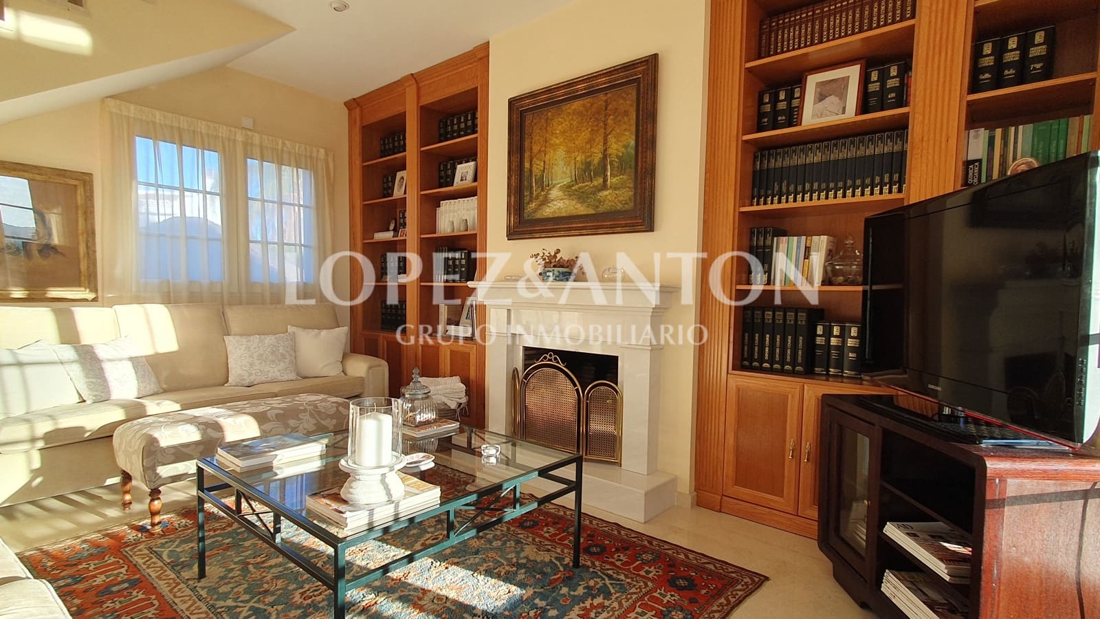 5 bedroom Villa for sale in L'Eliana with pool garage - € 995,000 (Ref: 8054594)