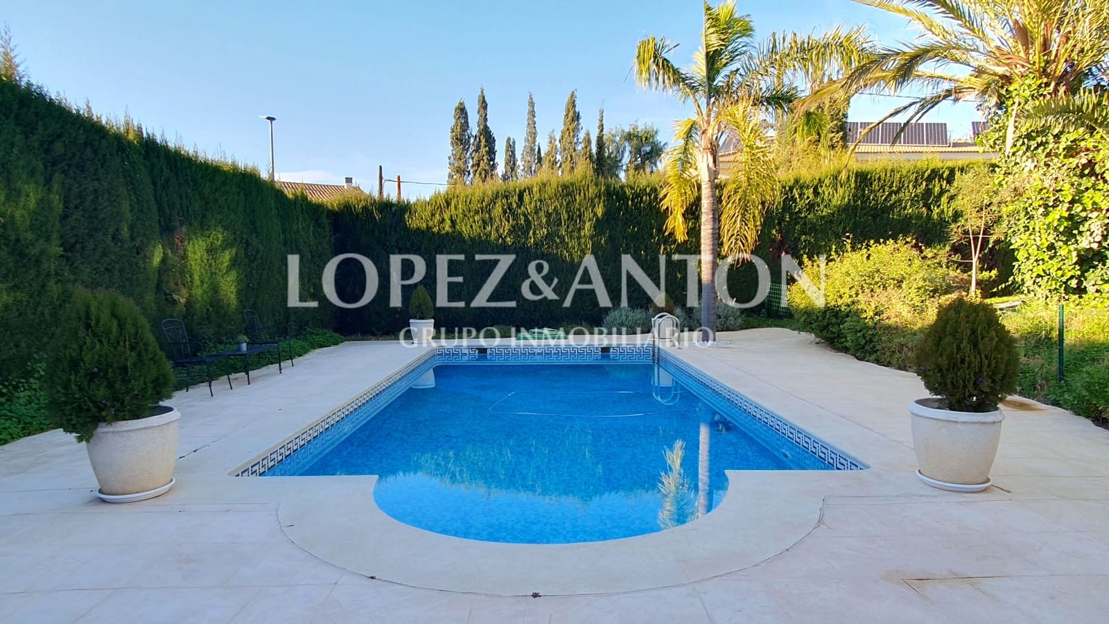 5 bedroom Villa for sale in L'Eliana with pool garage - € 995,000 (Ref: 8054594)