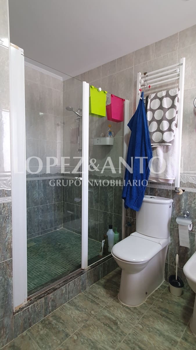 8 soverom Villa til salgs i L'Eliana med svømmebasseng garasje - € 830 000 (Ref: 8316584)