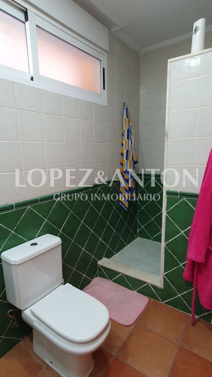 8 soverom Villa til salgs i L'Eliana med svømmebasseng garasje - € 830 000 (Ref: 8316584)