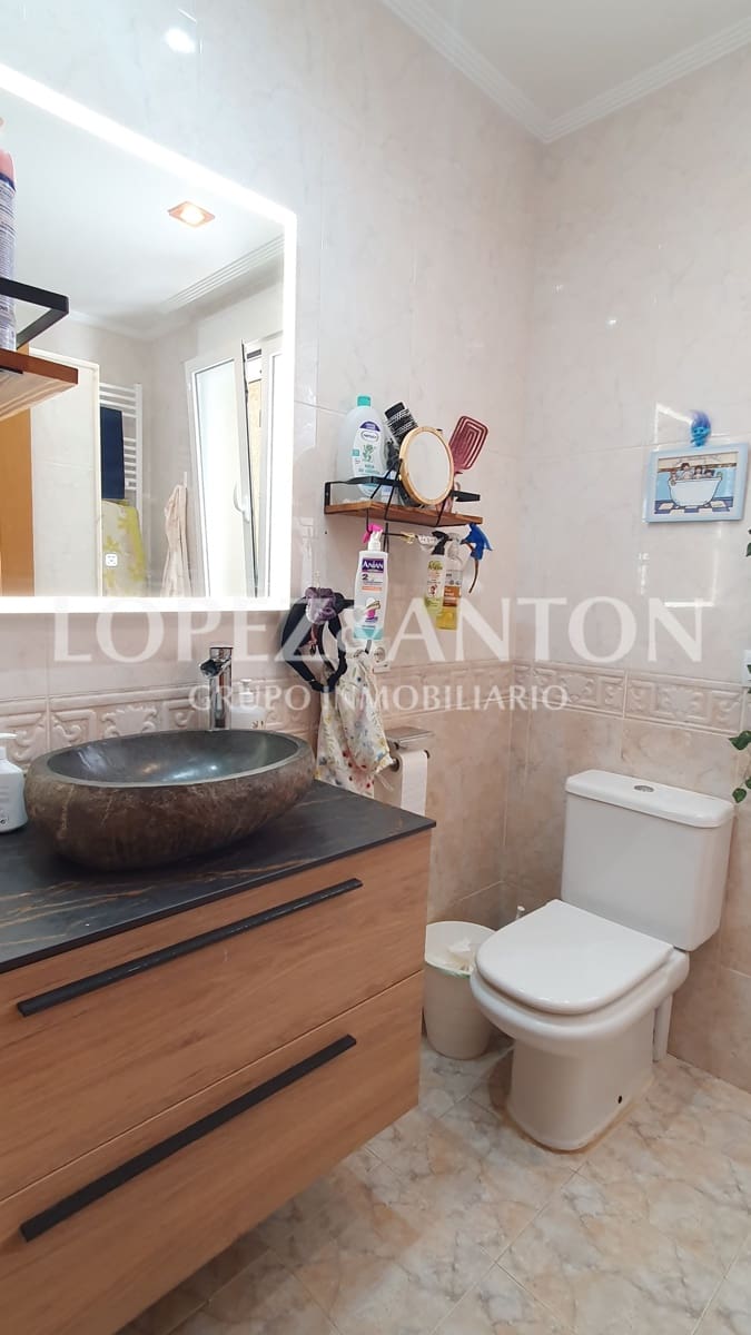 8 soverom Villa til salgs i L'Eliana med svømmebasseng garasje - € 830 000 (Ref: 8316584)