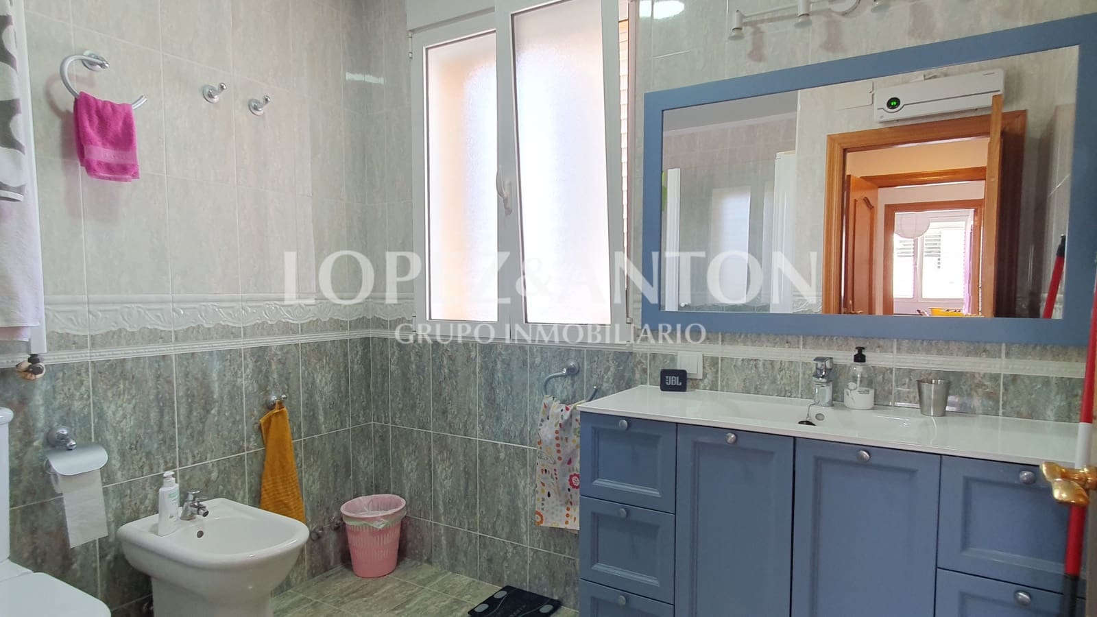 8 soverom Villa til salgs i L'Eliana med svømmebasseng garasje - € 830 000 (Ref: 8316584)