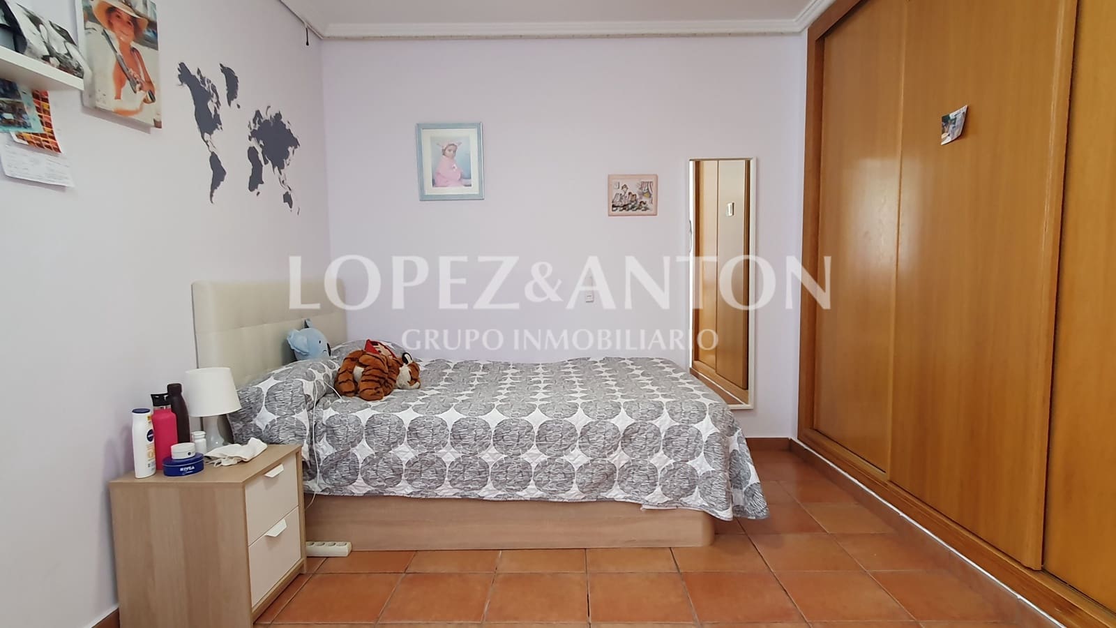 8 soverom Villa til salgs i L'Eliana med svømmebasseng garasje - € 830 000 (Ref: 8316584)