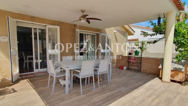 8 soverom Villa til salgs i L'Eliana med svømmebasseng garasje - € 830 000 (Ref: 8316584)