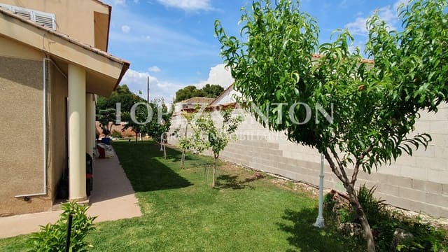 8 soverom Villa til salgs i L'Eliana med svømmebasseng garasje - € 830 000 (Ref: 8316584)