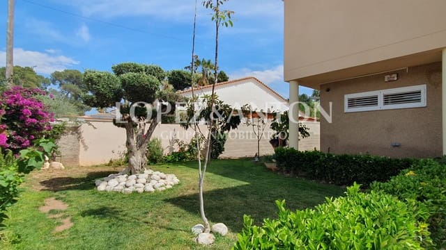 8 soverom Villa til salgs i L'Eliana med svømmebasseng garasje - € 830 000 (Ref: 8316584)