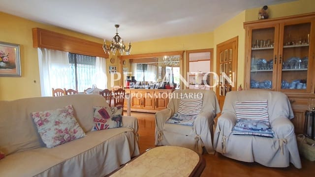 4 soverom Villa til salgs i L'Eliana med svømmebasseng garasje - € 590 000 (Ref: 8537952)