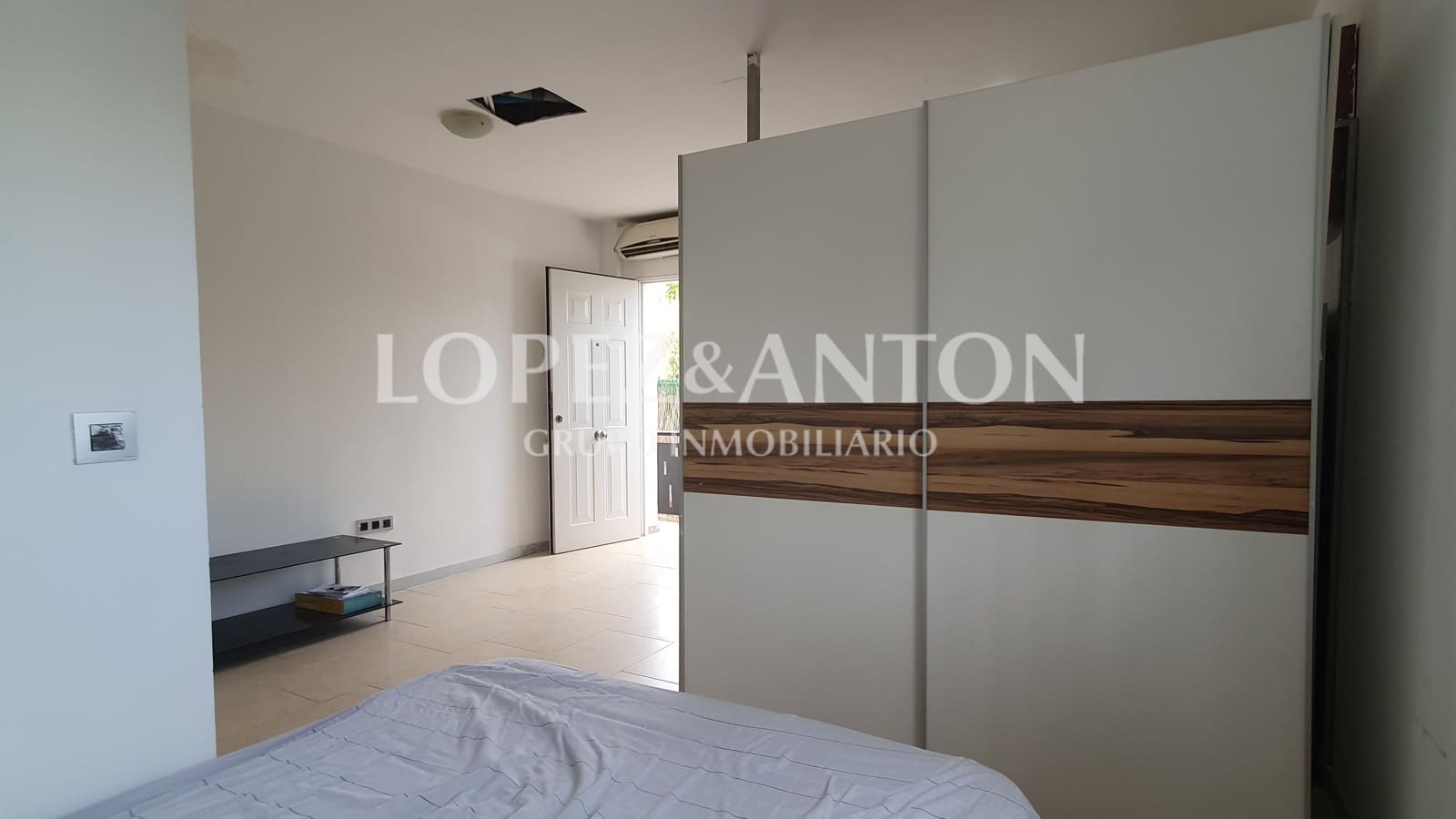 7 soveværelse Villa til salg i L'Eliana med swimmingpool garage - € 480.000 (Ref: 8537953)