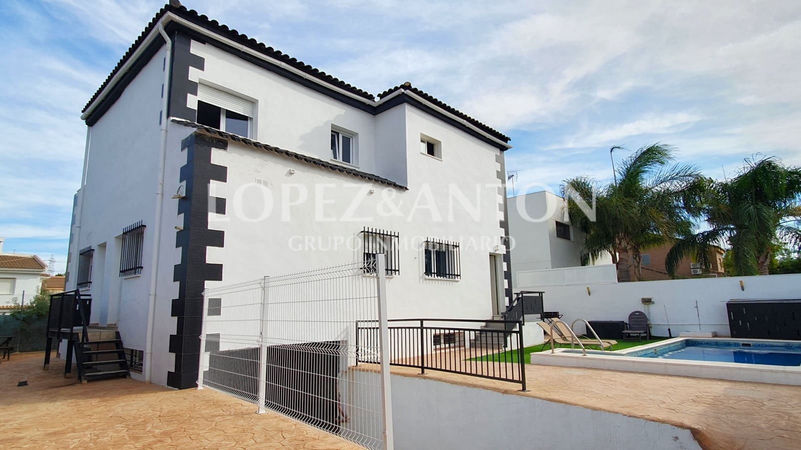 7 soveværelse Villa til salg i L'Eliana med swimmingpool garage - € 480.000 (Ref: 8537953)