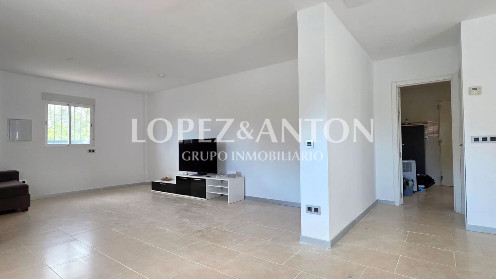 7 soveværelse Villa til salg i L'Eliana med swimmingpool garage - € 480.000 (Ref: 8537953)