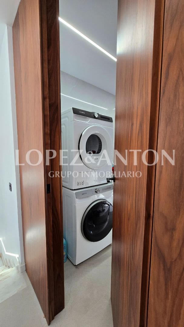 4 soverom Villa til salgs i L'Eliana med svømmebasseng garasje - € 1 200 000 (Ref: 8796366)