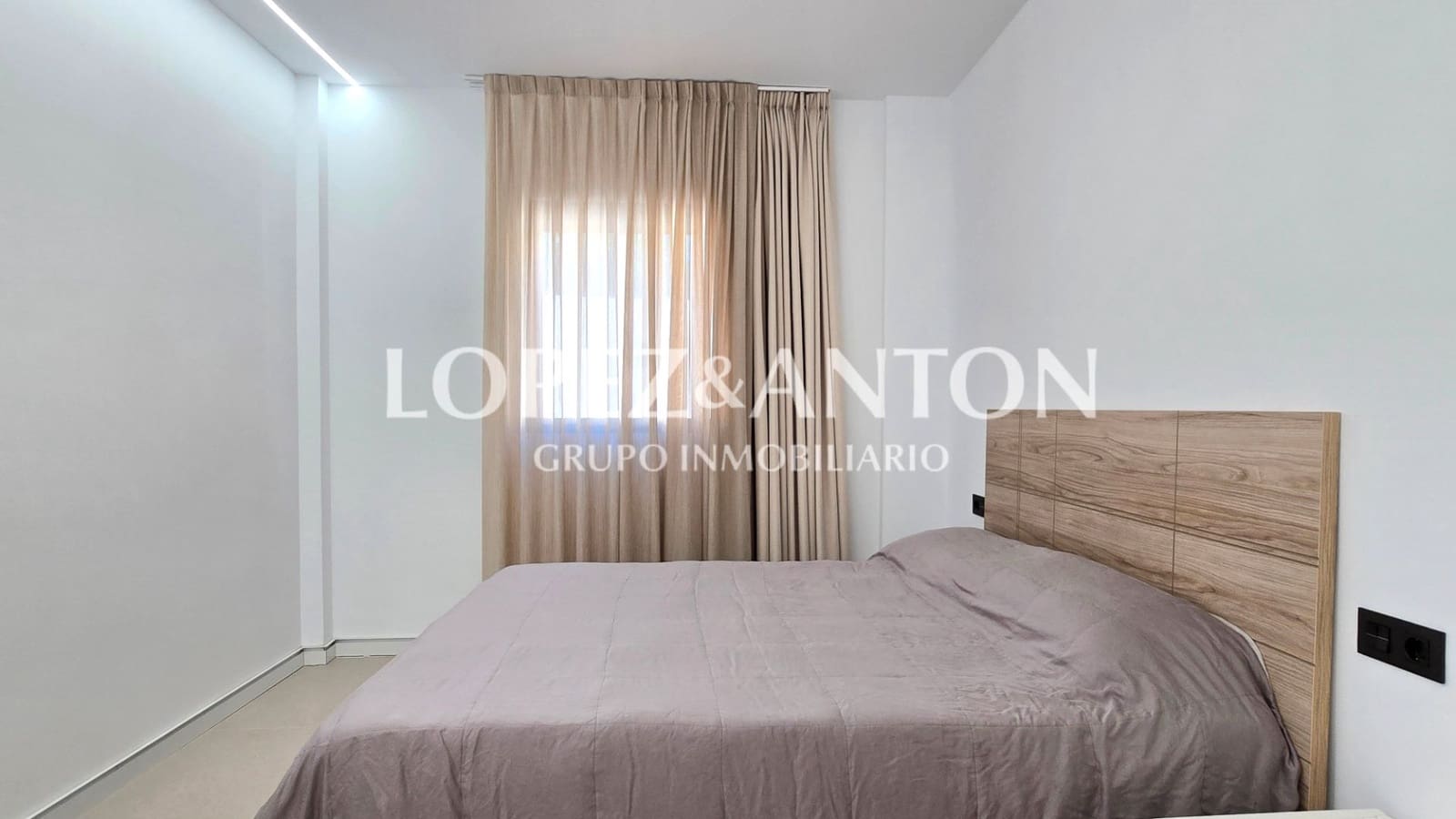 4 soverom Villa til salgs i L'Eliana med svømmebasseng garasje - € 1 200 000 (Ref: 8796366)