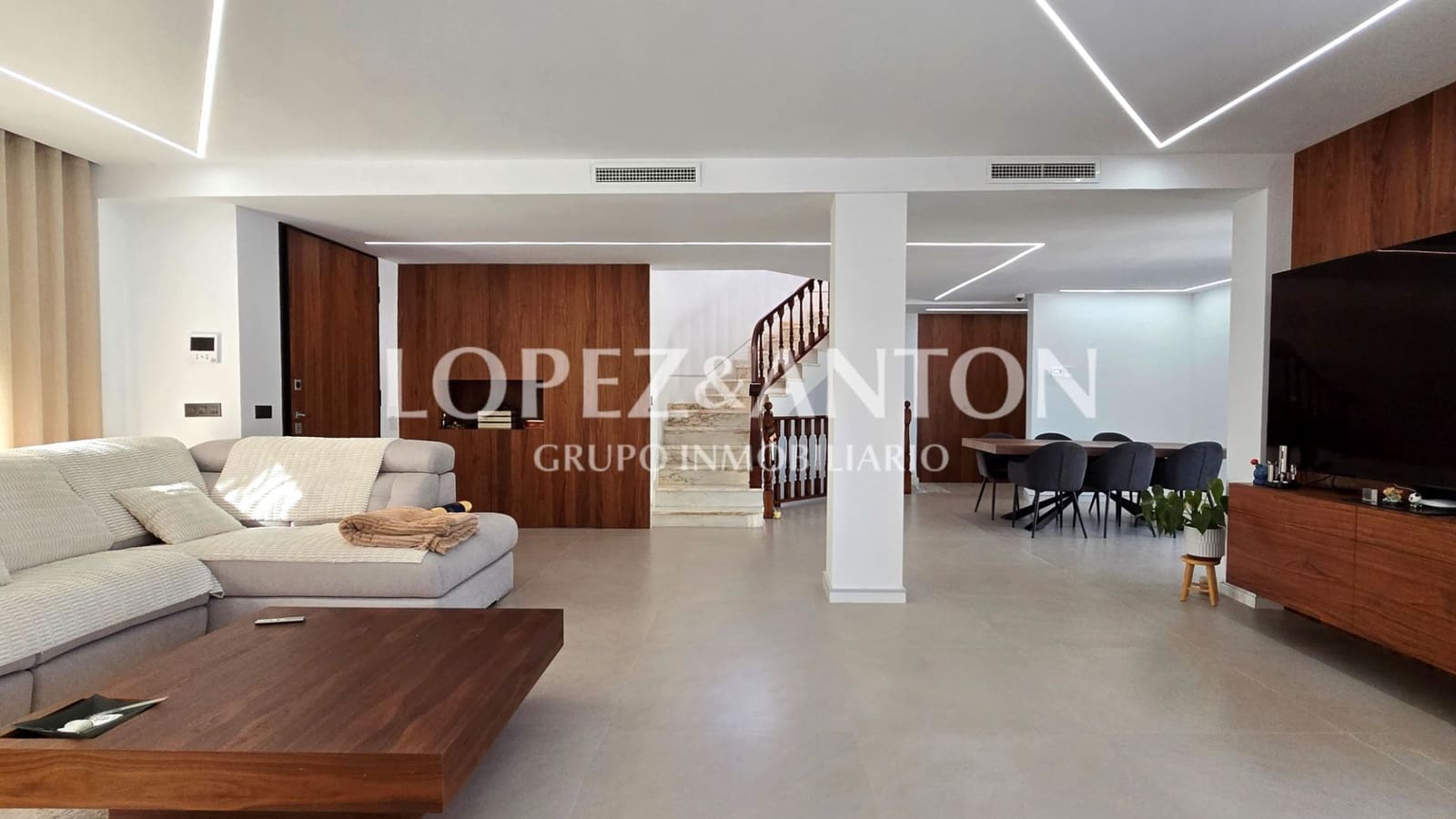 4 soverom Villa til salgs i L'Eliana med svømmebasseng garasje - € 1 200 000 (Ref: 8796366)