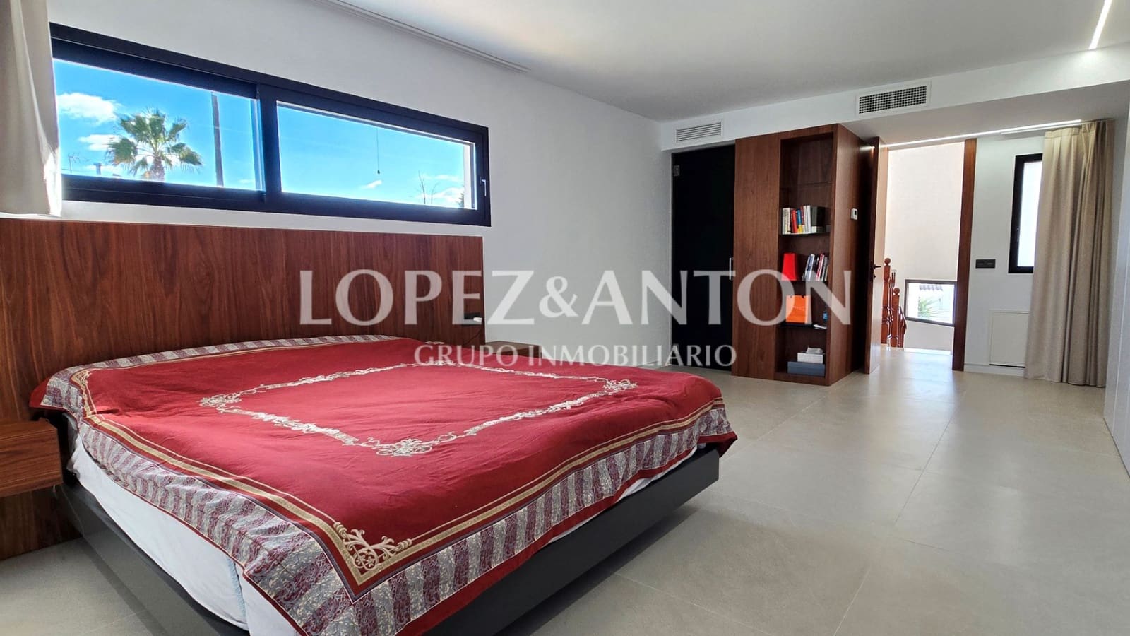 4 soverom Villa til salgs i L'Eliana med svømmebasseng garasje - € 1 200 000 (Ref: 8796366)