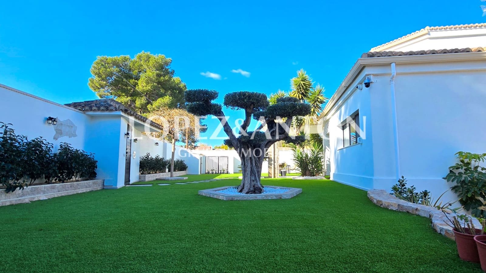 4 soverom Villa til salgs i L'Eliana med svømmebasseng garasje - € 1 200 000 (Ref: 8796366)