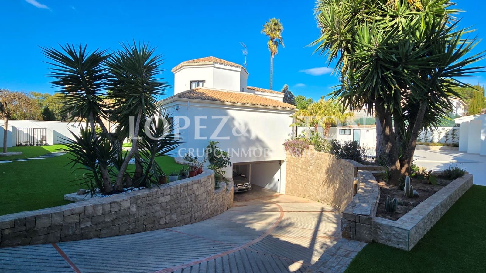 4 soverom Villa til salgs i L'Eliana med svømmebasseng garasje - € 1 200 000 (Ref: 8796366)