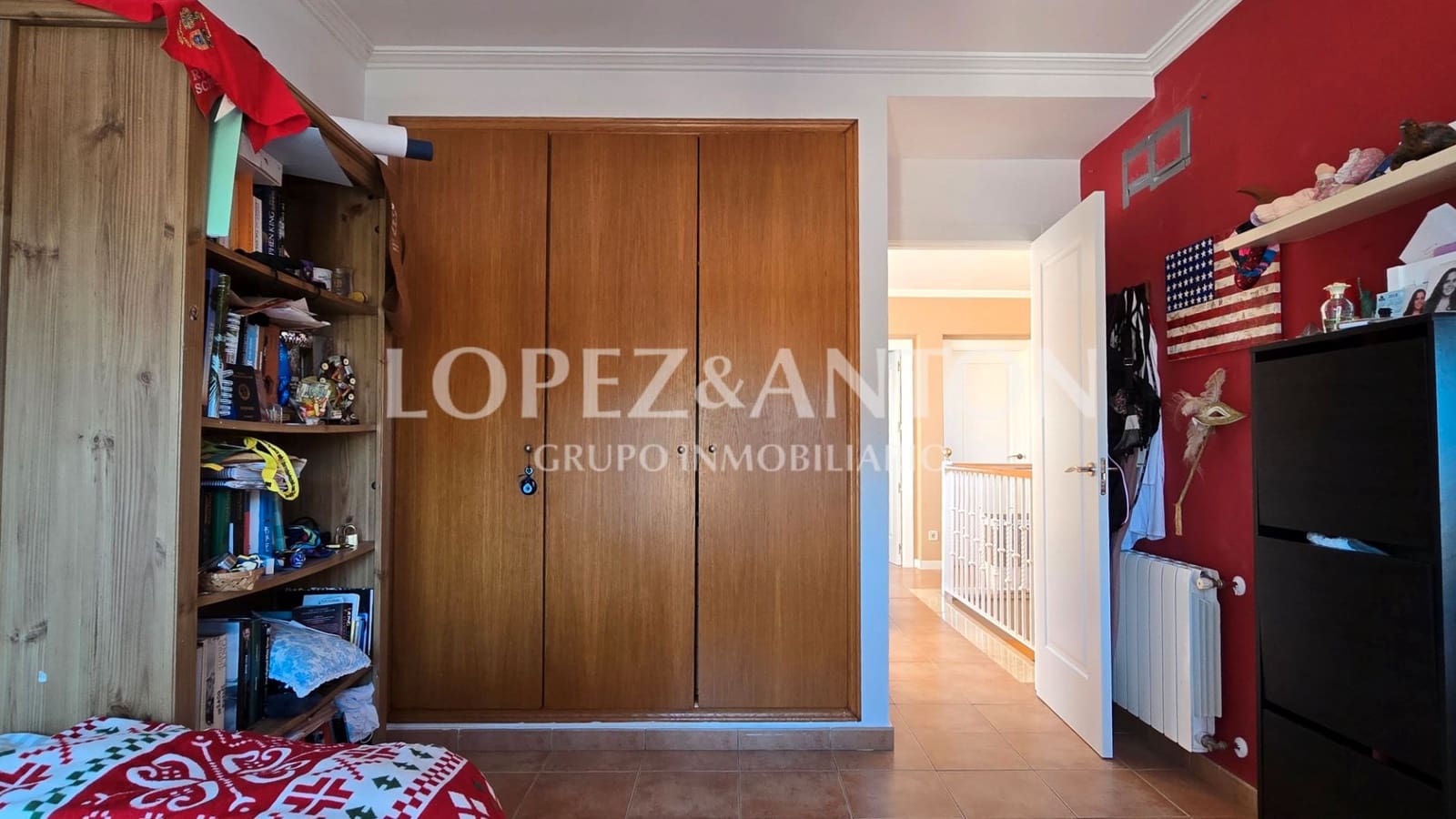 4 bedroom Villa for sale in L'Eliana with pool garage - € 675,000 (Ref: 8816774)