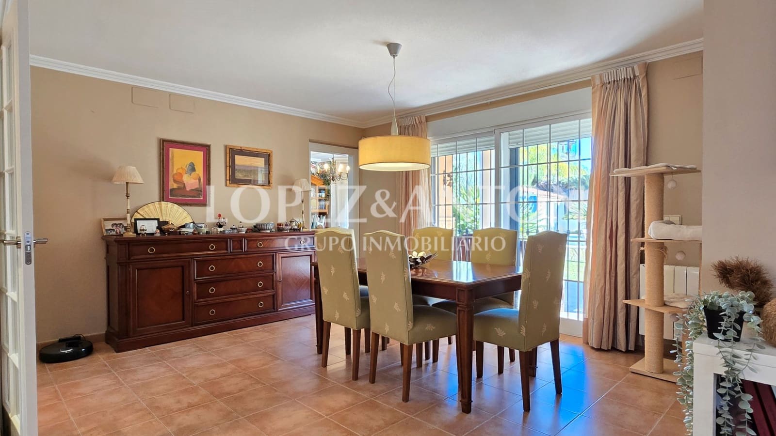 4 bedroom Villa for sale in L'Eliana with pool garage - € 675,000 (Ref: 8816774)