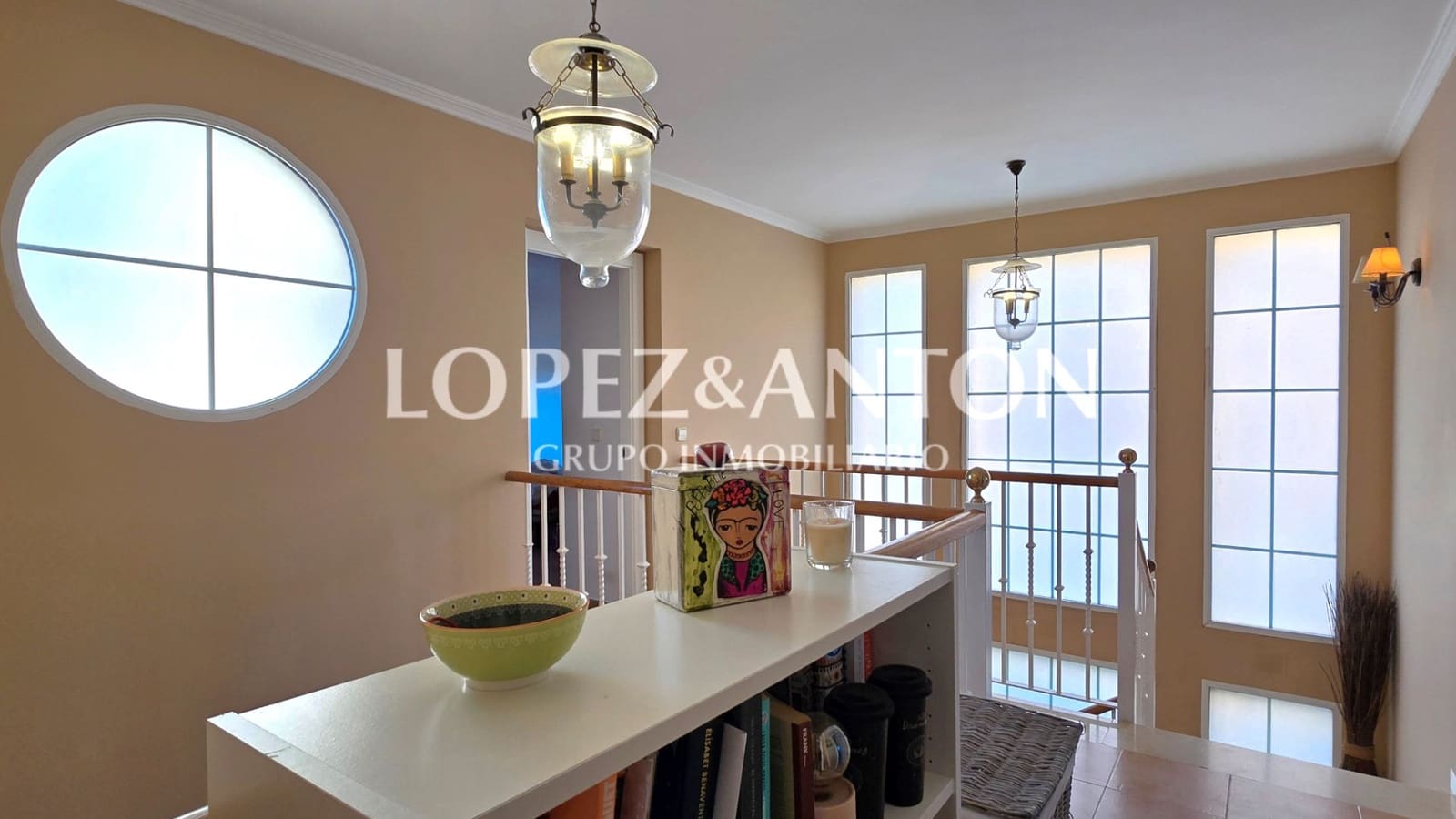 4 bedroom Villa for sale in L'Eliana with pool garage - € 675,000 (Ref: 8816774)