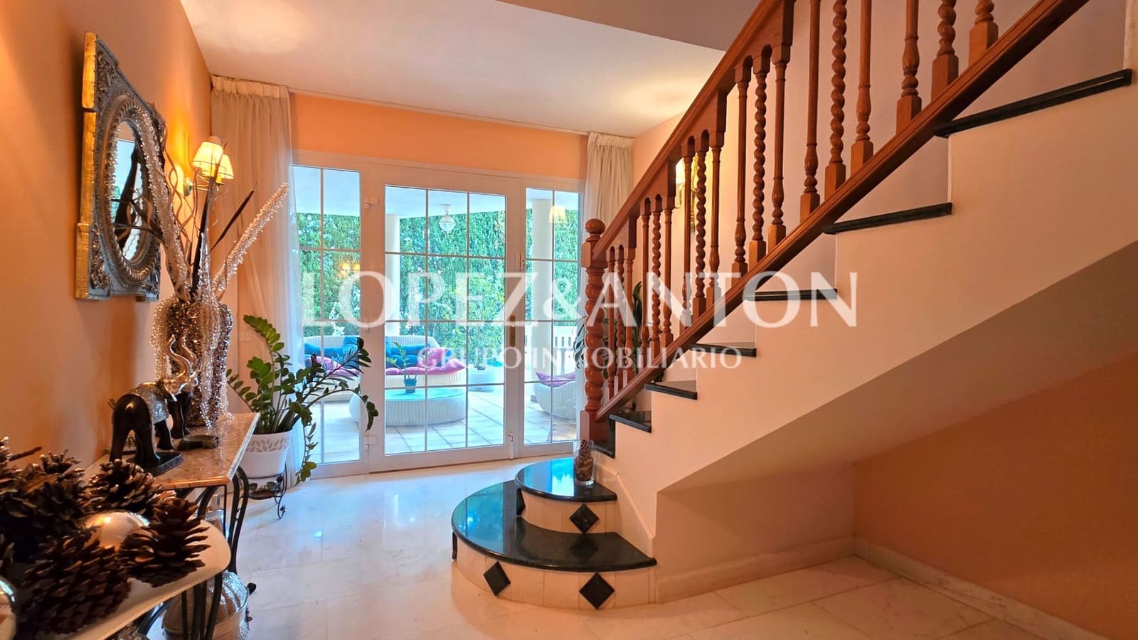 5 soveværelse Villa til salg i Benaguasil med swimmingpool garage - € 998.000 (Ref: 8881186)