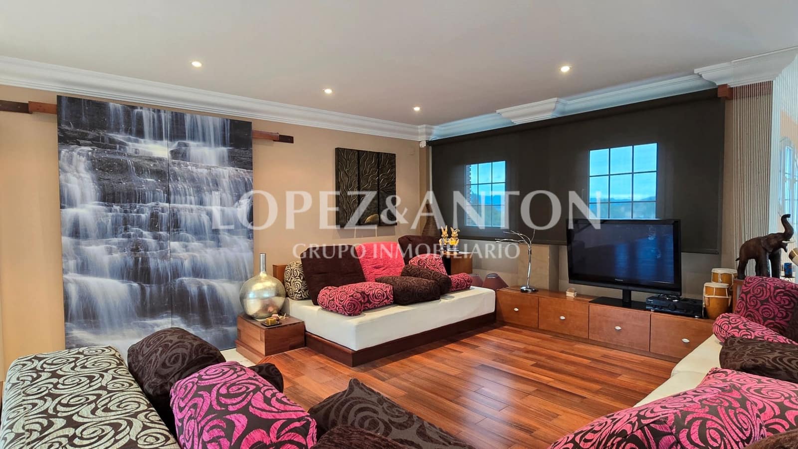 5 soveværelse Villa til salg i Benaguasil med swimmingpool garage - € 998.000 (Ref: 8881186)