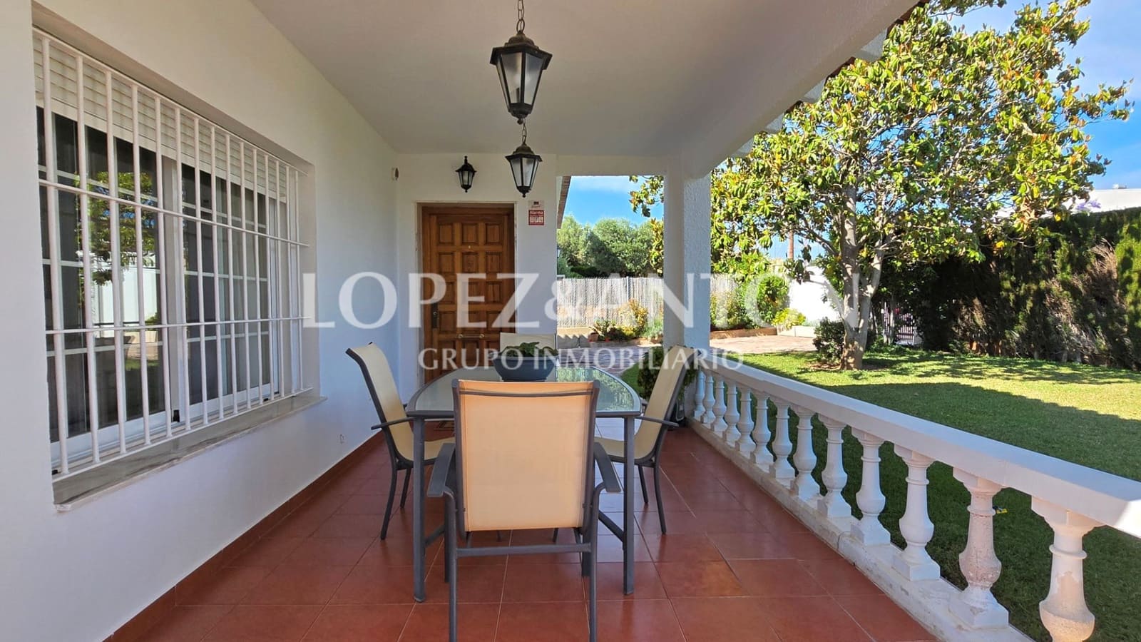 6 soveværelse Villa til salg i L'Eliana med swimmingpool garage - € 695.000 (Ref: 9022361)