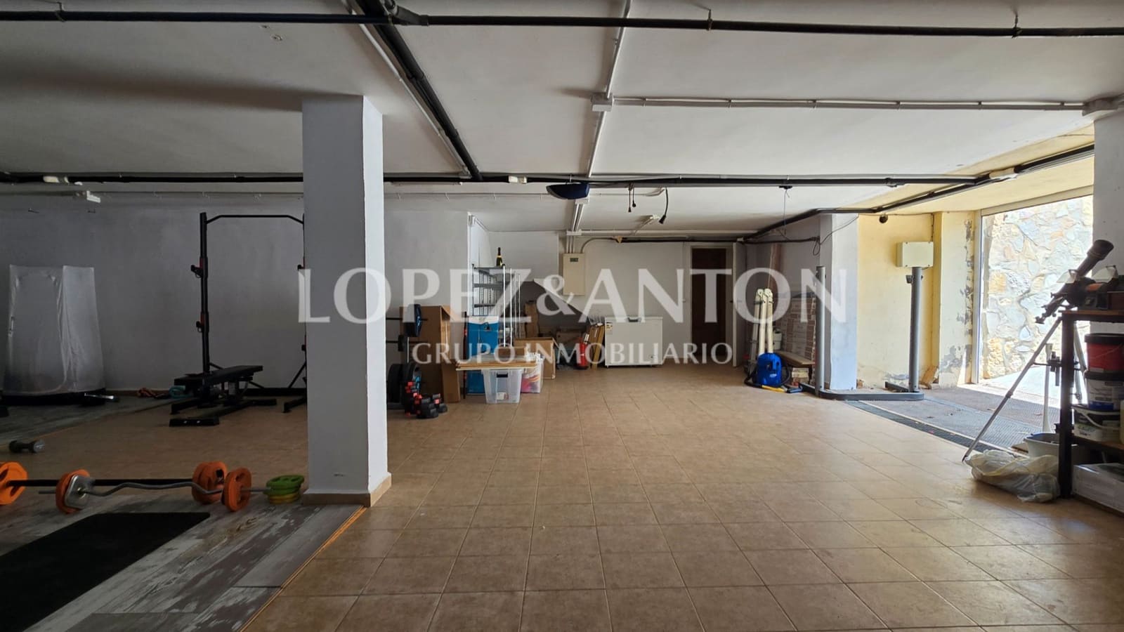 4 soverom Villa til salgs i L'Eliana med svømmebasseng garasje - € 699 000 (Ref: 9061930)