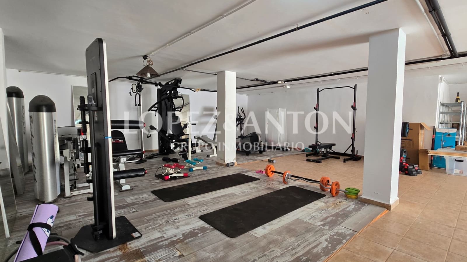 4 soverom Villa til salgs i L'Eliana med svømmebasseng garasje - € 699 000 (Ref: 9061930)