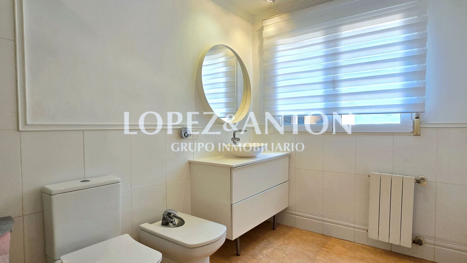 4 soverom Villa til salgs i L'Eliana med svømmebasseng garasje - € 699 000 (Ref: 9061930)