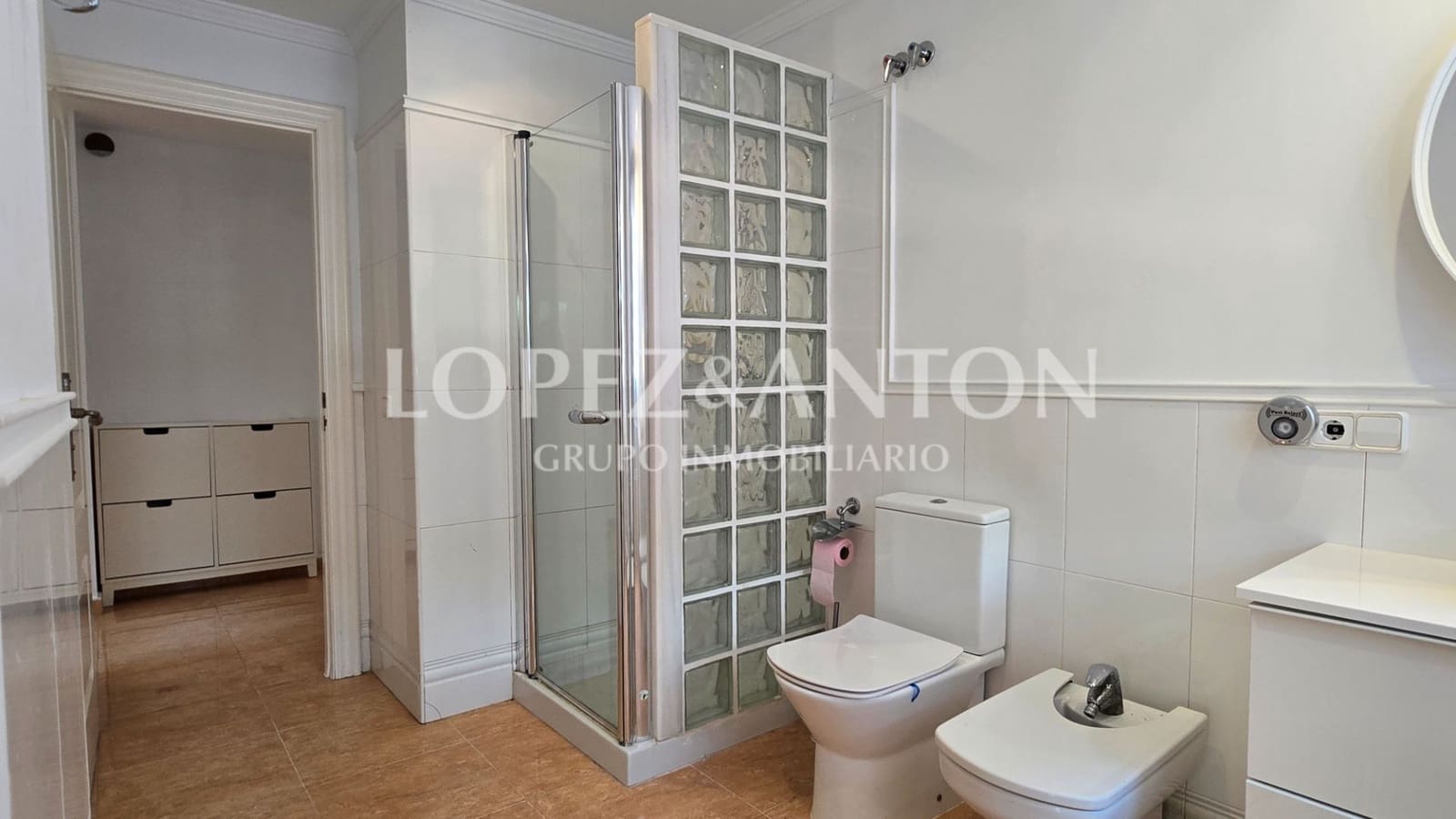 4 soverom Villa til salgs i L'Eliana med svømmebasseng garasje - € 699 000 (Ref: 9061930)