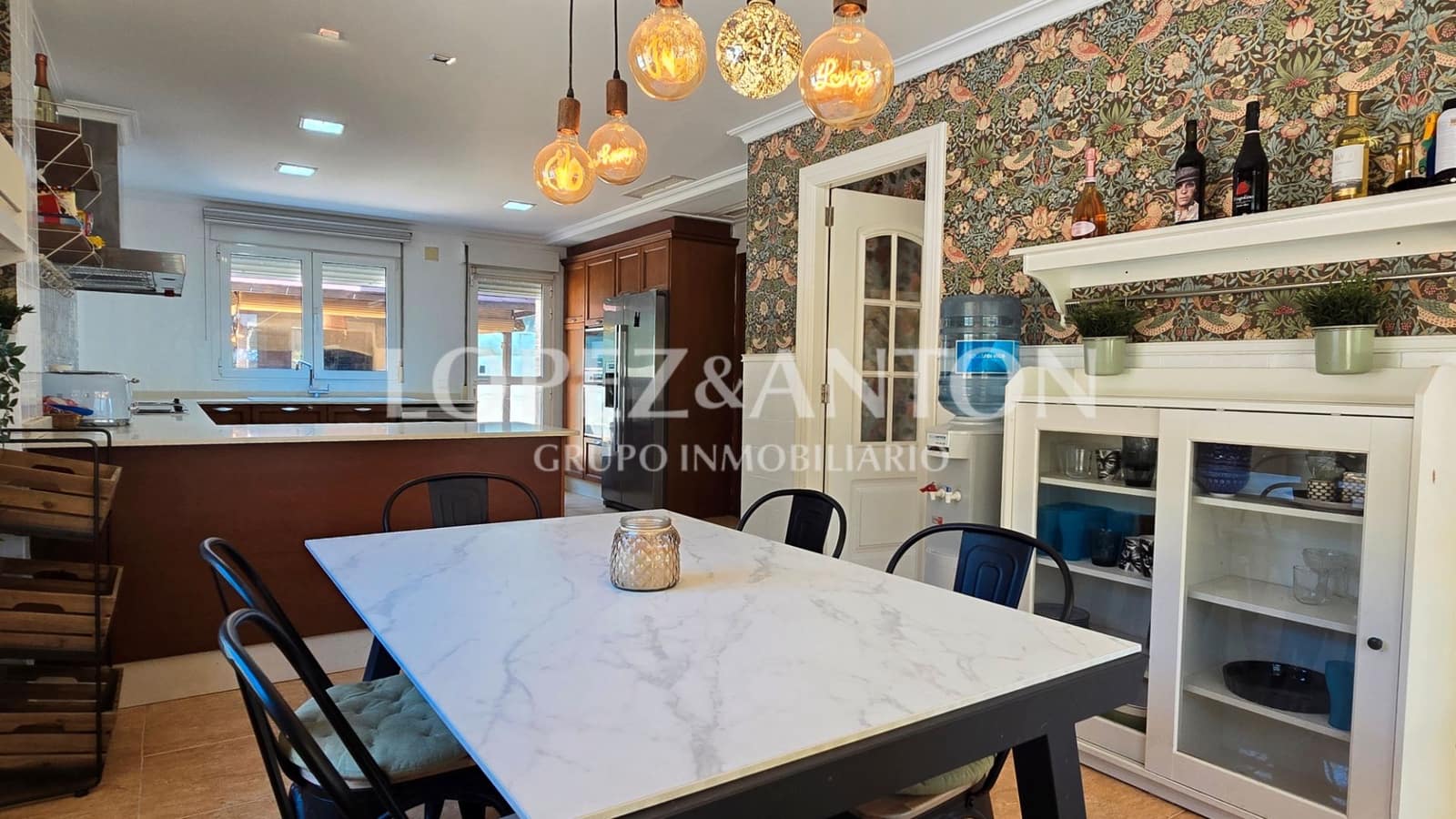 4 soverom Villa til salgs i L'Eliana med svømmebasseng garasje - € 699 000 (Ref: 9061930)