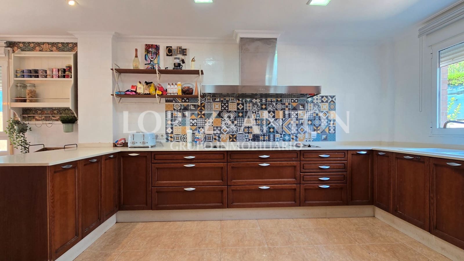 4 soverom Villa til salgs i L'Eliana med svømmebasseng garasje - € 699 000 (Ref: 9061930)