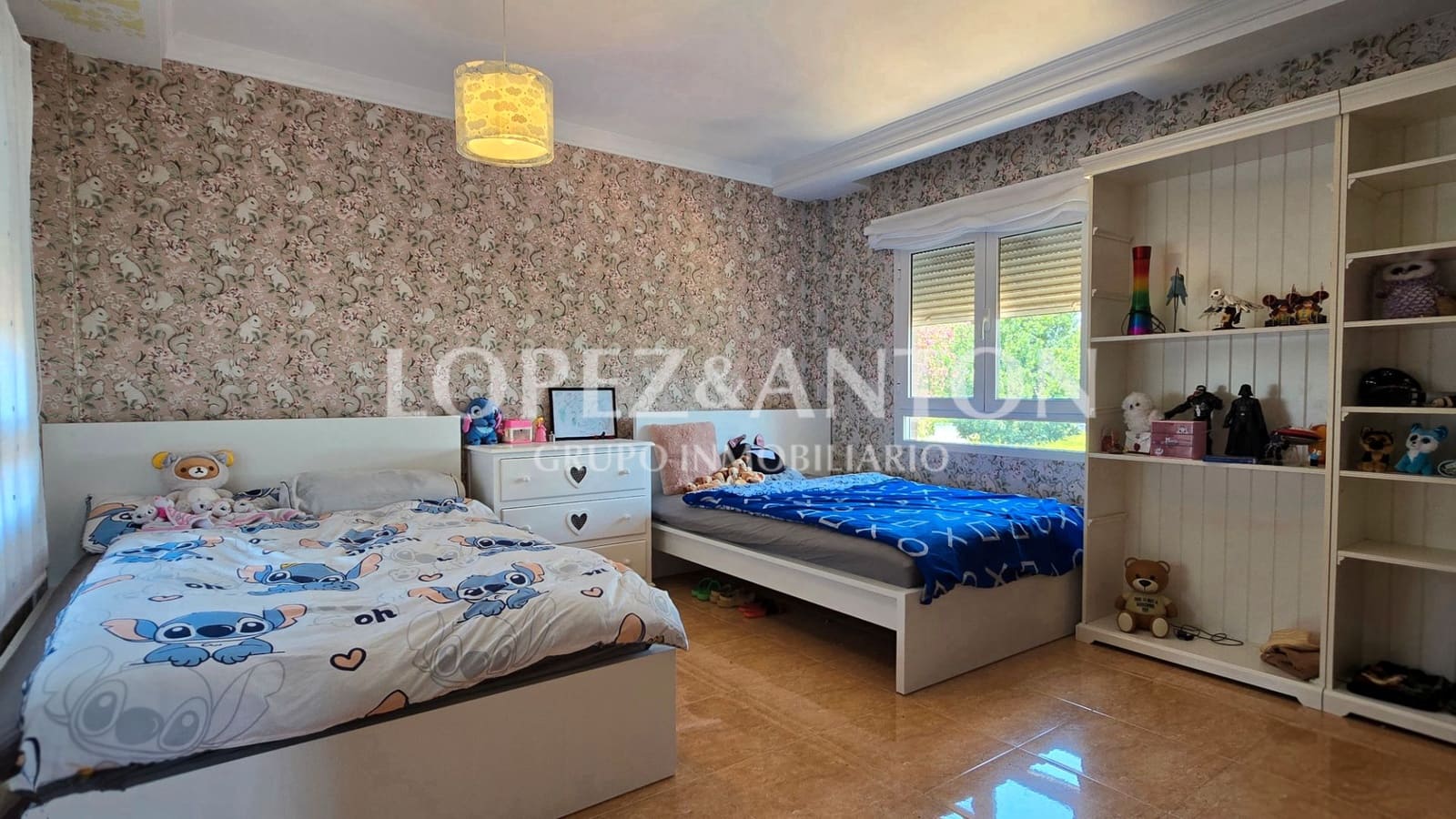 4 soverom Villa til salgs i L'Eliana med svømmebasseng garasje - € 699 000 (Ref: 9061930)