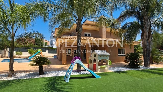 4 soverom Villa til salgs i L'Eliana med svømmebasseng garasje - € 729 000 (Ref: 9061930)