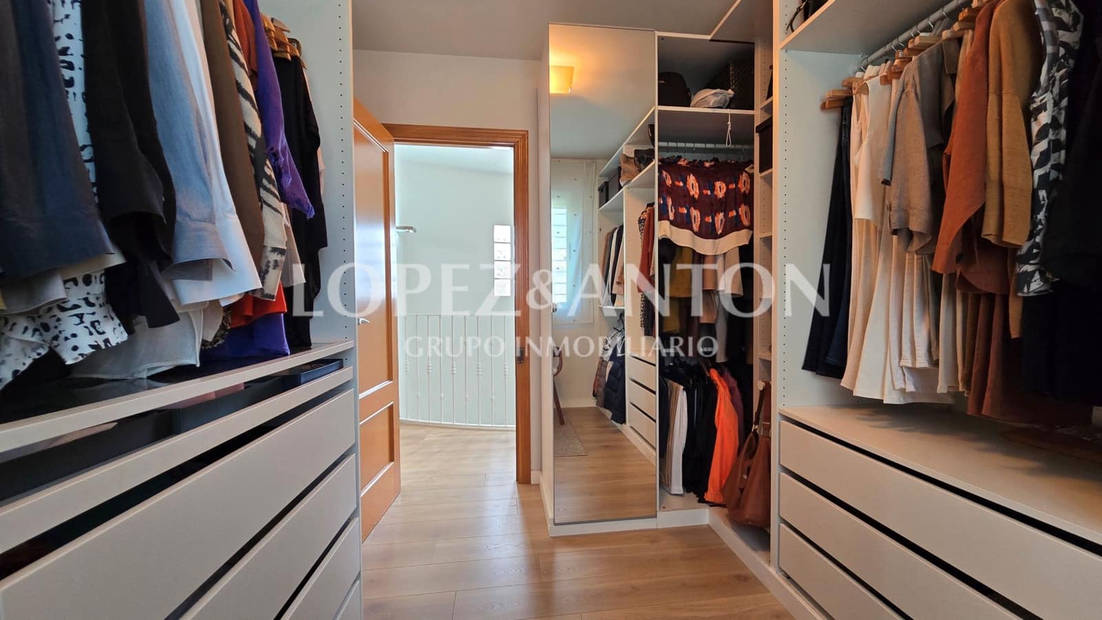 4 camera da letto Villa in vendita in L'Eliana con piscina garage - 1.200.000 € (Rif: 9070353)