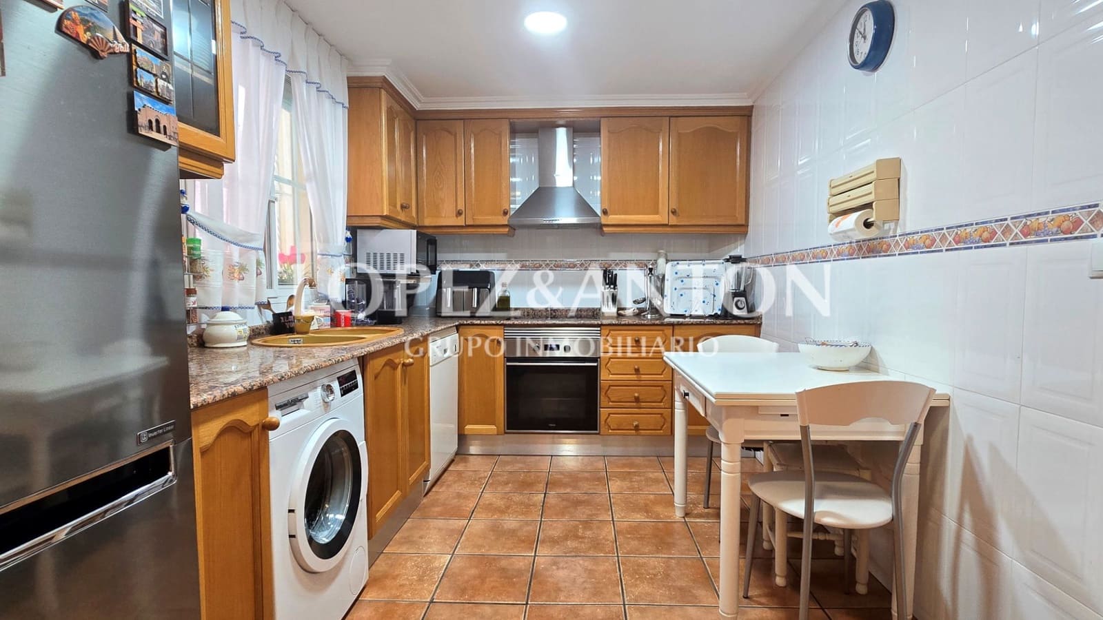 4 soverom Villa til salgs i L'Eliana med svømmebasseng garasje - € 560 000 (Ref: 9135174)