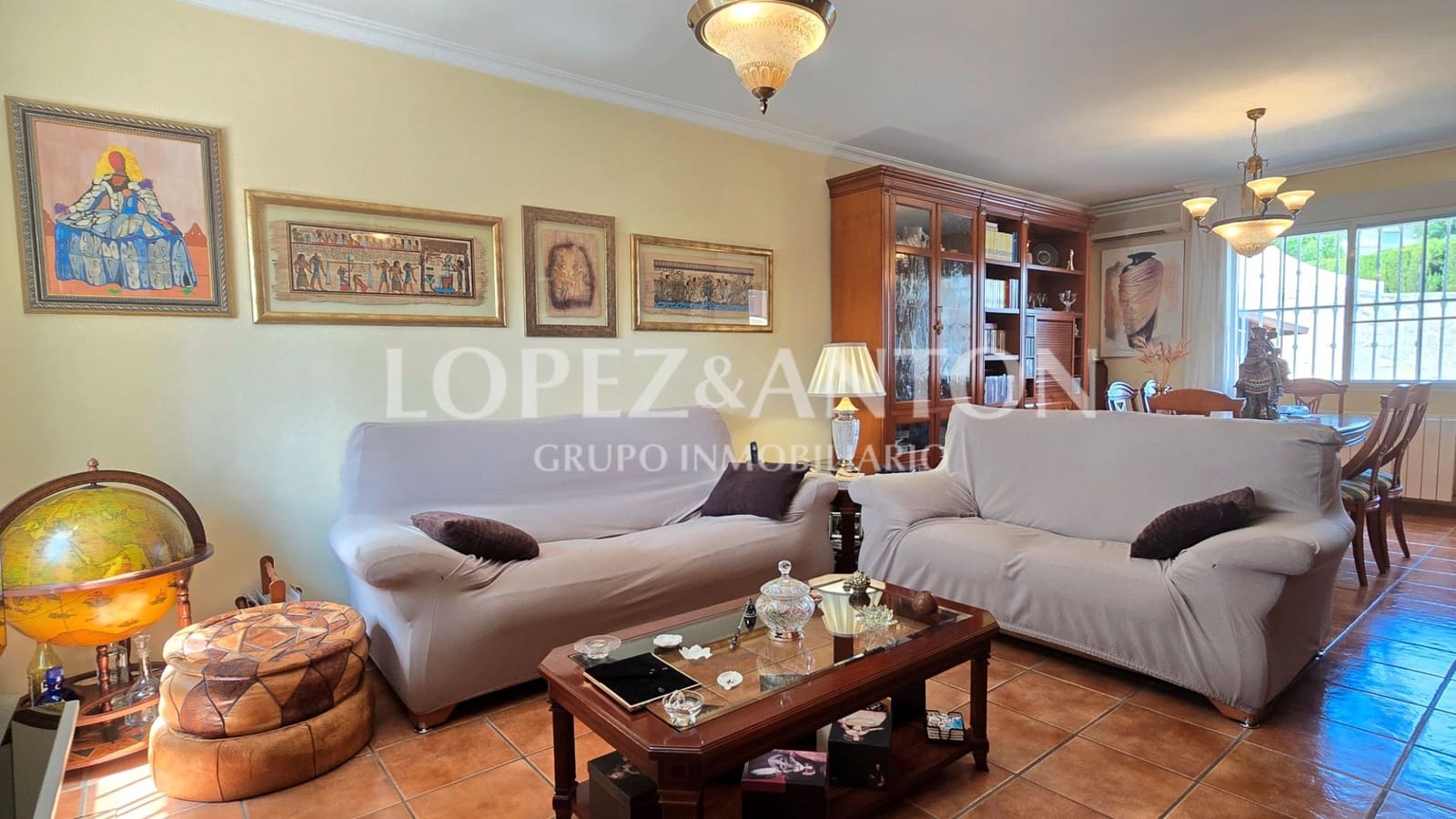 4 soverom Villa til salgs i L'Eliana med svømmebasseng garasje - € 560 000 (Ref: 9135174)