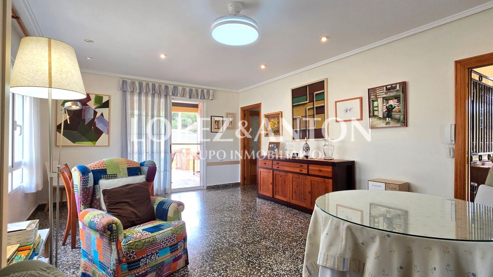 4 soveværelse Villa til salg i L'Eliana med swimmingpool garage - € 575.000 (Ref: 9151634)